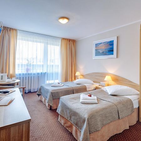 Hotel Osrodek Wypoczynkowy Varsowia Międzywodzie Exterior foto