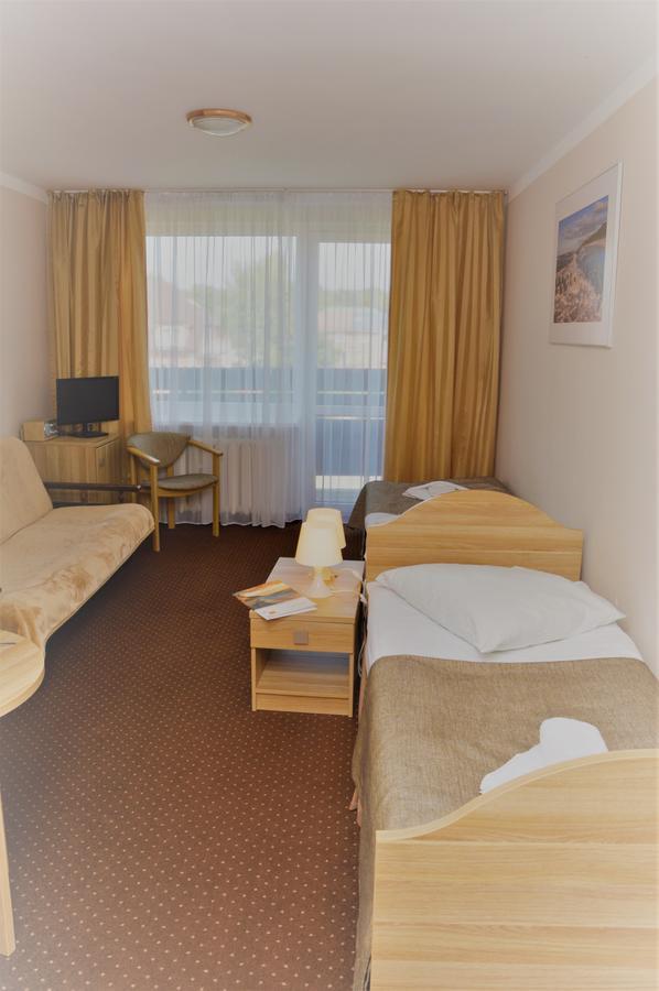 Hotel Osrodek Wypoczynkowy Varsowia Międzywodzie Exterior foto